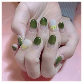 ネイル 古川 里美のネイルデザイン