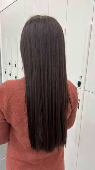 ロング カラー せい めいのヘアスタイル