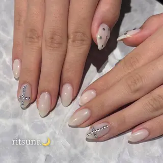 ネイル ritsuna🌙 nail堺筋本町のネイルデザイン