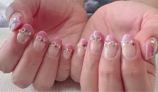 ネイル t. yoshizawaのネイルデザイン