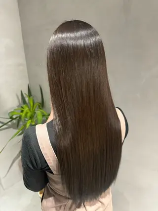 ロング navile 琴のヘアスタイル