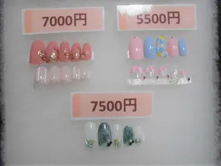 ネイル ネイルサロン Cureのネイルデザイン