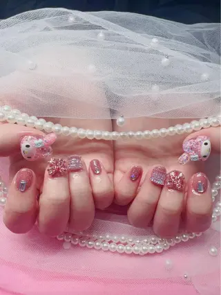 ネイル Fairyフェアリーネイルサロン所属・Nail Hibi サロンのネイルデザイン