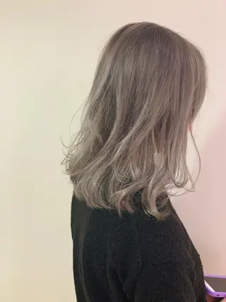 セミロング カラー ひらやま りょういちのヘアスタイル