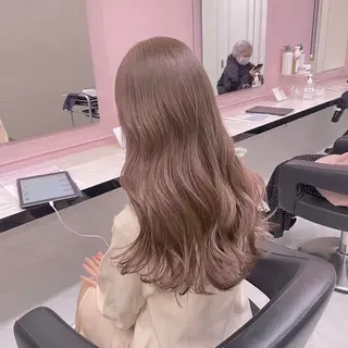 カラー 透明感ベージュ🤎 manami👒🌿のヘアスタイル