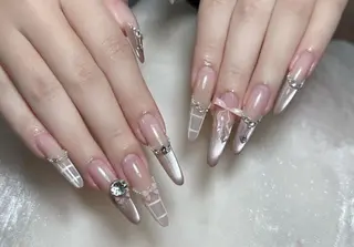 ネイル エ リのネイルデザイン