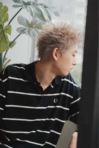 ショート メンズ ulus Libre 溝口 隼人のヘアスタイル