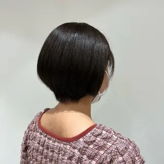ショート カラー まとまる艶髪艶カラー 🎀内田さわか💛のヘアスタイル