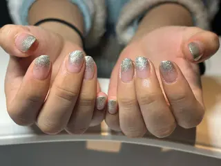 ネイル ハレとケ所属・廣島 萌華のネイルデザイン