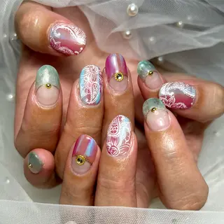 ネイル ✴︎ Delightのネイルデザイン