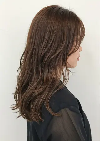 ロング カラー 永幡 早百合のヘアスタイル