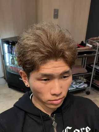 カラー メンズ men's salon Gaudi三宮店所属・こだっく /メンズカットのヘアスタイル