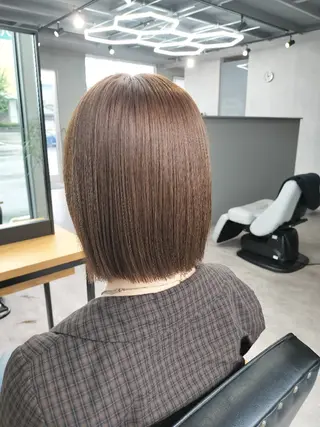 ショート カラー Alen所属・S. Hitomiのヘアスタイル