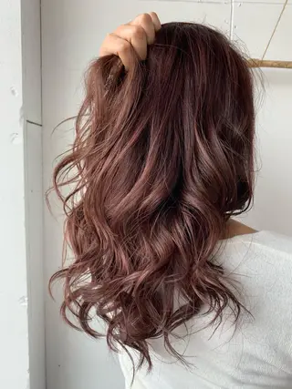 ロング カラー RINKA 琳茄のヘアスタイル