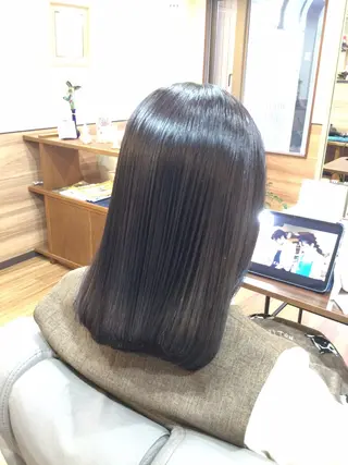 ミディアム カラー Annon プライベートサロンのヘアスタイル