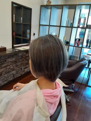 ミディアム カラー ルシア美容室|岸和田 《メンズ歓迎！》山﨑のヘアスタイル