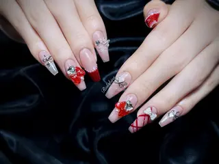 ネイル Rola kira nail salon所属・Rola kira 麗のネイルデザイン