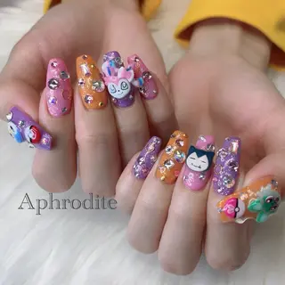 ネイル Aphrodite パラジェル認定サロンのネイルデザイン