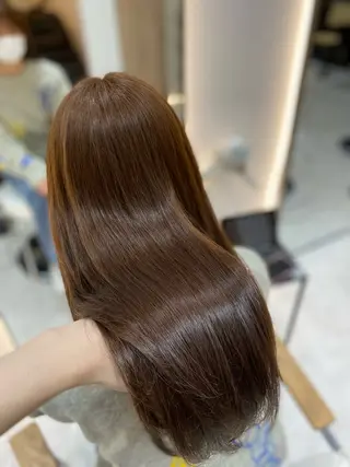 ロング パーマ 艶髪・透明感カラー・ 韓国ヘア・Yuriのヘアスタイル