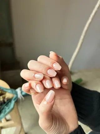 ネイル nail atelier hiton所属・nailist 朱音のネイルデザイン