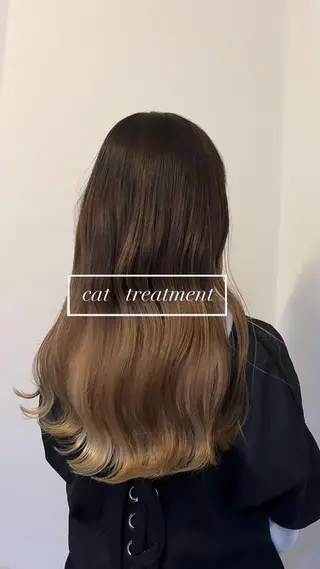 ロング メンズバレイヤージュ 斉藤春のヘアスタイル