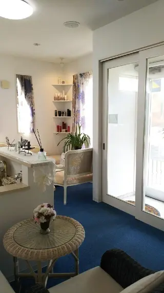 POLA  ルフラン所属・荒川 梓のエステ・リラクイメージ