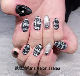 ネイル R inのネイルデザイン