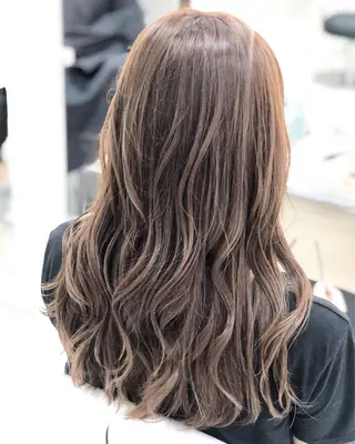 セミロング カラー 💙髪質改善 💙和田💙のヘアスタイル