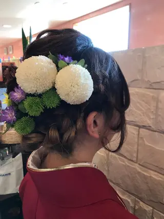 セミロング hairmake Lindo所属・Lindo 本田のヘアスタイル