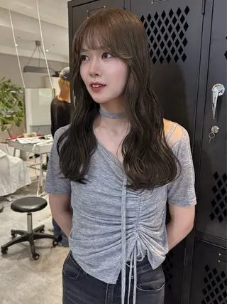 ロング sliver siki・ayanaのヘアスタイル