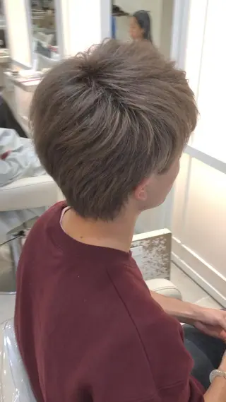 カラー メンズ 東梅田エリアカラー ヘアセットNo. 1のヘアスタイル