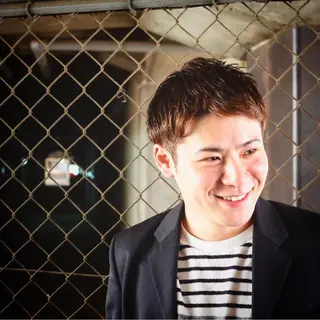 メンズ MIRUCO by KURAKU所属・マキシ ヤスアキのヘアスタイル