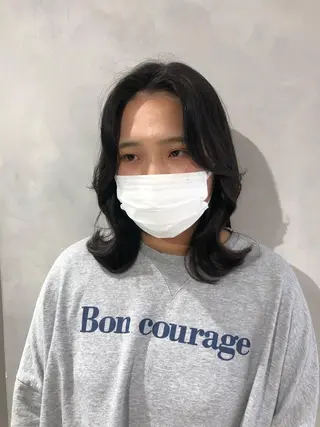 ミディアム ❤︎︎韓国ヘア❤︎︎ 𝑺𝒉𝒊𝒉𝒐のヘアスタイル