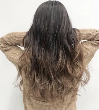 セミロング トップスタイリスト 江口 稜亮のヘアスタイル