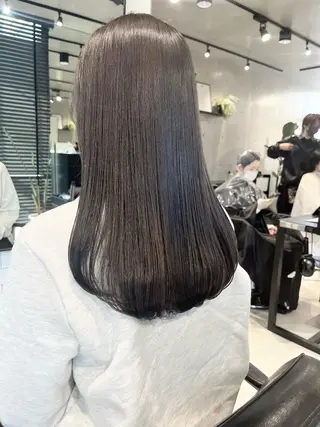 ミディアム カラー パーマ ヘアアレンジ 透明感/オリーブ/ グレージュ/YUKAのヘアスタイル