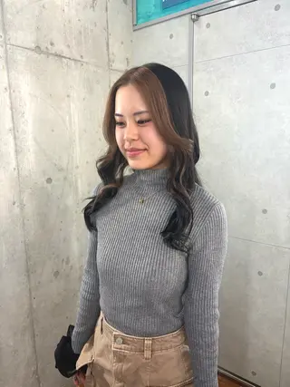 ロング カラー ドアベルヘアリビング所属・加藤志保 🎗️🫧モデル募集のヘアスタイル