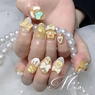 ネイル M✨ワンホン風ネイル パラジェル取扱🦋リのネイルデザイン