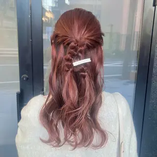 ロング ヘアアレンジ 伊藤 玲衣のヘアスタイル