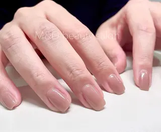 ネイル M&D BeautySalon銀座店所属・M&D 銀座店のネイルデザイン