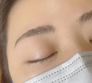 アイブロウ NA Oのエステ・リラクイメージ