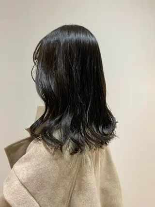 ミディアム カラー 大人かわいい×艶髪 🤍塩川のヘアスタイル