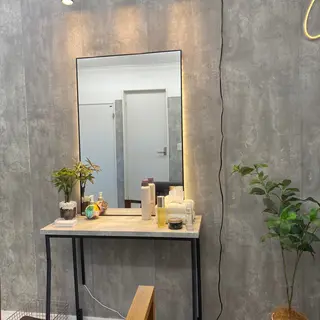 1席のみの 美容室IKKIのヘアスタイル