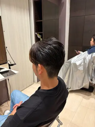 ショート メンズ 三浦 航平のヘアスタイル