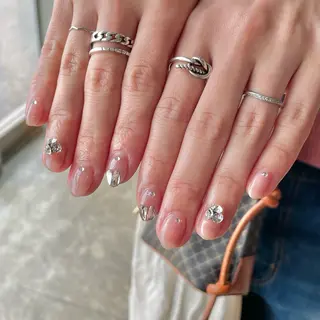 ネイル Daywithout Aniting横山のネイルデザイン