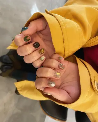 ショート m kaori𓃟のネイルデザイン