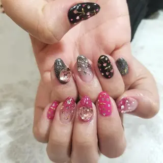 ネイル nailatelier nijiiro.所属・nijiiro🌈 サトウのネイルデザイン