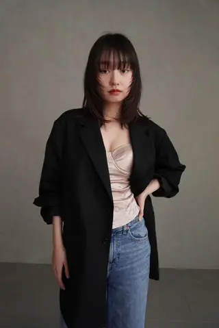 ミディアム カラー パーマ CEINE loqのヘアスタイル