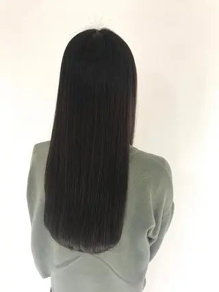 ロング カラー キッズ ネイル マツエク・マツパ アイブロウ 🎗美髪艶髪🫧髪質 改善特化🥇菊地のヘアスタイル