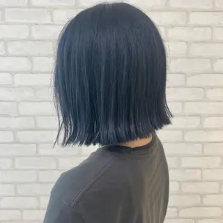 ショート カラー abilita AZUSAのヘアスタイル
