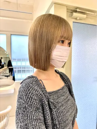 ショート センターパート /ニュアンスパーマのヘアスタイル